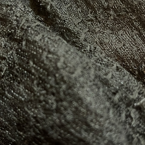 b.i.y.a.c.d.a Elegant Black Lace Women's Top - Picture 12 of 12